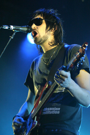 kasabian live 3
